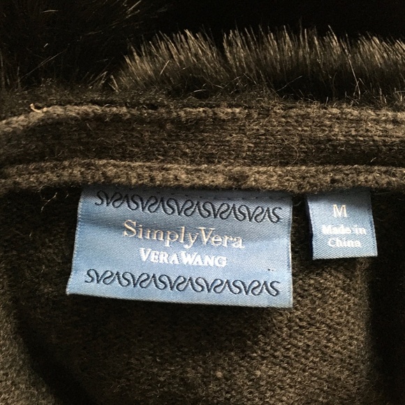 Simply Vera Vera Wang dark gray size M cardigan sweater with faux fur - Picture 3 of 4